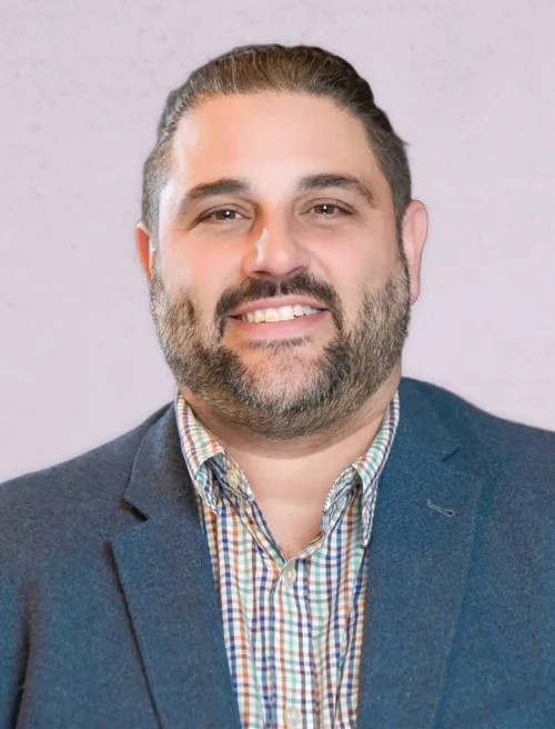 Daniel Greenspon headshot